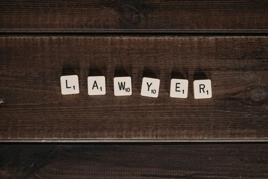 Commercial Lawyer